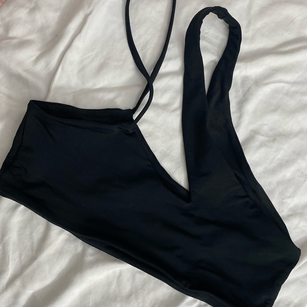 Donna Mizani swim top size medium